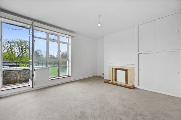 2 Bed Flat, Paddenswick Court, W6 - Photo 1