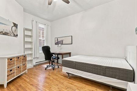 2202 Av. Regent Montréal (Côte-des-Neiges, QC H4A - Photo 3