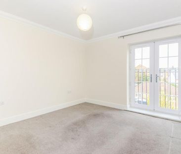 2 bedroom flat to rent - Photo 6