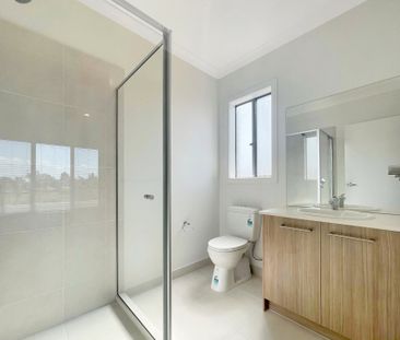 46 Eagle Road, Armstrong Creek - Photo 2