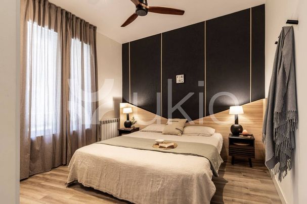 5 room luxury Flat for rent in Madrid, Community of Madrid - Photo 1