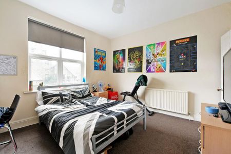 4 bedroom house share to rent - Photo 4