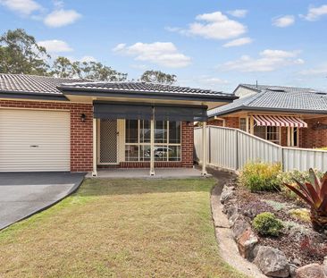 AIR-CONDITIONED LAKESIDE LIVING IN WARNERS BAY - Photo 1