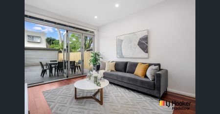 Fresh Interiors & Urban Convenience in Prime Newtown Location - Photo 2