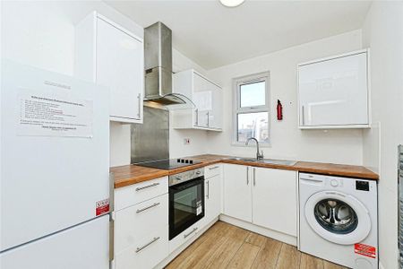 House share to rent - Photo 4