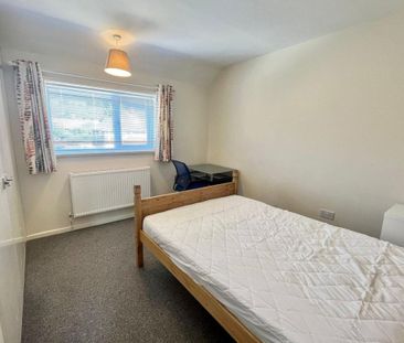 Fairfax Road - Photo 1