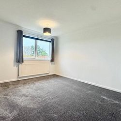 Wye Gardens, Cliftonville, Margate, CT9 3JL, Kent - Photo 2