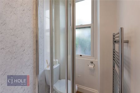 Clifton Park Road, - Photo 3