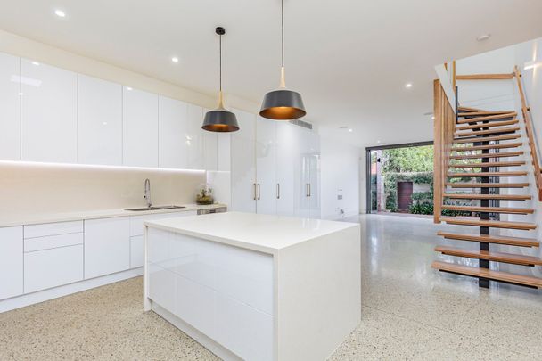 415 Napier Street, Fitzroy VIC 3065 - Photo 1