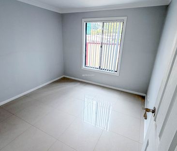 "Well Presented 2 bedroom Granny Flat" - Photo 3