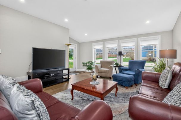 For Lease - 5 Quarry Road, Penetanguishene, Ontario - Photo 1