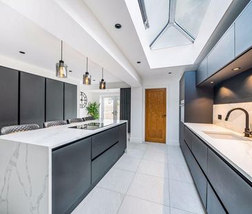 3 bedroom terraced house to rent - Photo 1