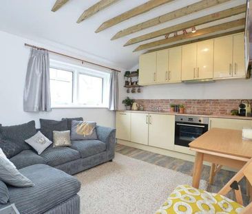 Woodlands Road, Redhill, RH1 - Photo 3