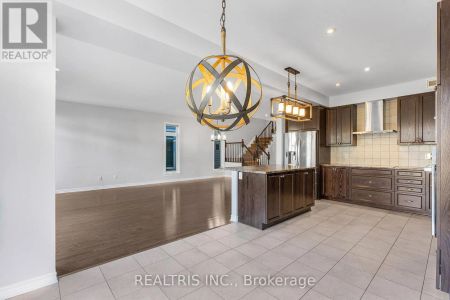 471 CREEKVIEW WAY - Photo 2