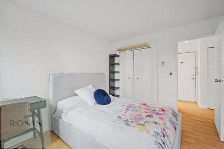 659 East 8th Avenue apartment — Vancouver, BC (2-Bedroom) - 2 Bedroom - Photo 3