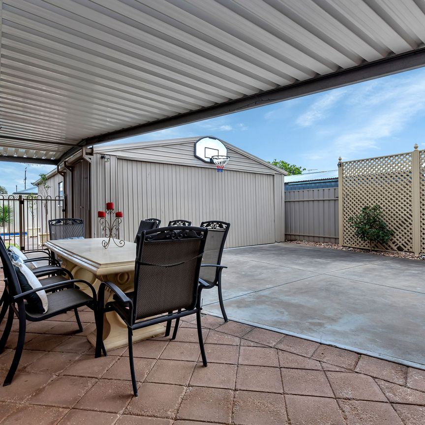 Look no more! Spacious Family Home with Pool - Photo 1