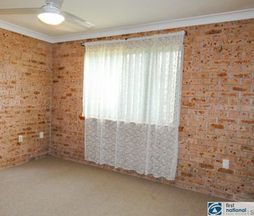 Well Appointed Ground Floor Two Bedroom Unit - Photo 3