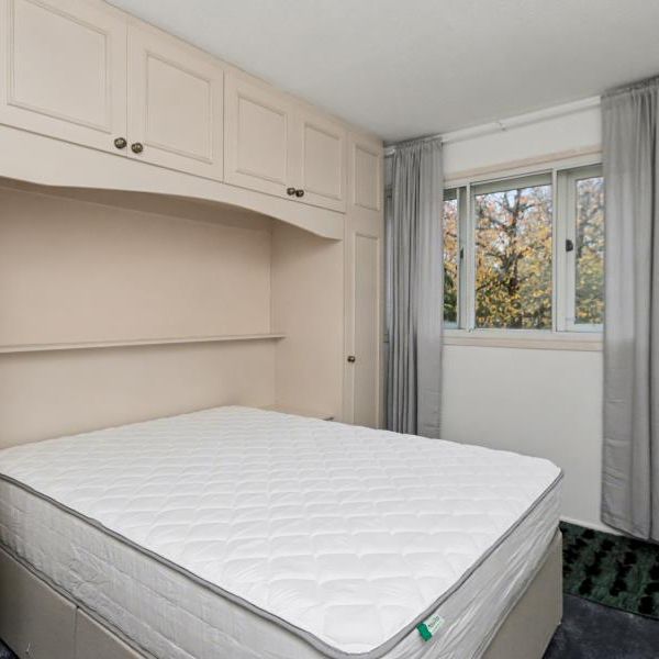 Saxon Close, Surbiton - 1 bedroomProperty for lettings - Seymours - Photo 1