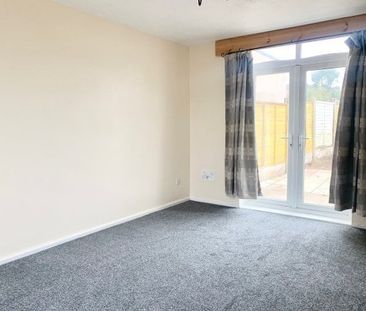 Central Avenue, Beeston, NG9, Property for rent - Photo 2