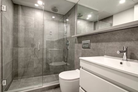 3460 Peel Street - Photo 5