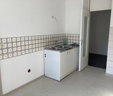 Location Appartement 2 pièces 55m² SALLANCHES 74700 - Photo 4