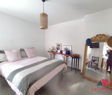Location Appartement 4 pièces 77m² MARSEILLE 8ème - Photo 2