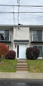 BEAU 41/2 - LIBRE IMMÉDIATEMENT - PRÈS CÉGEP - Photo 4