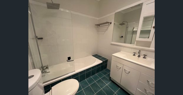 A Doubleview Haven Near the Shore - Photo 1