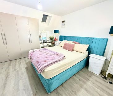 4 Bedroom House - Detached To Let - Photo 6