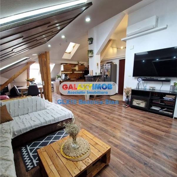 Inchiriere apartament spatios mansarda 3 camere CALEA GIULESTI - Photo 1