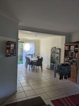 Tighes Hill - Photo 1