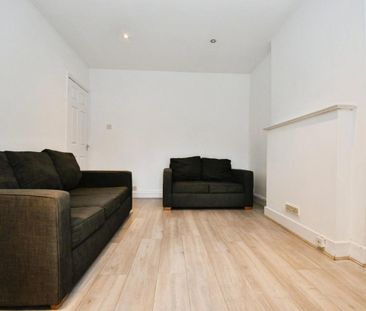 Conway Road, Whitton, Hounslow, TW4 5LR - Photo 4