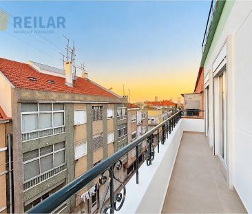 Apartment T1 in Moscavide e Portela, Loures - Photo 2