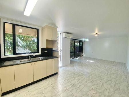 37 Colliers Close, Newcastle East - Photo 2