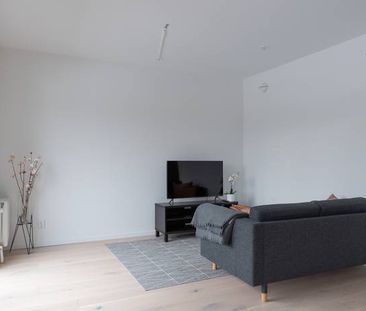 Jordgubbsvägen, Västerås - Photo 1