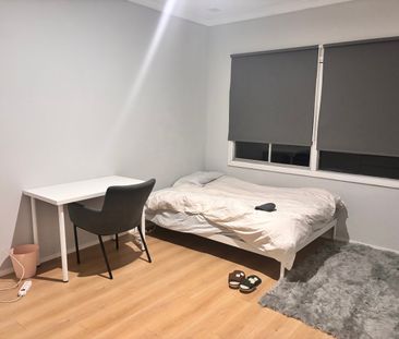 Cloverdale - Photo 2