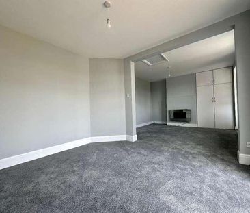 South Crescent, Southend On Sea, Essex, SS2 - Photo 5