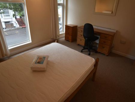 4 bedroom house to rent - Photo 4