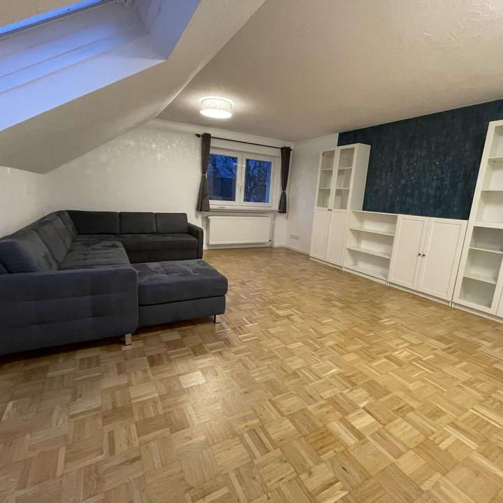 Wunderschöne, frisch renovierte 3 Zimmer Wohnung - Warmvermietung - Foto 1