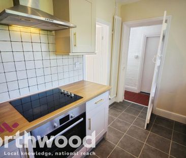 3 bedroom detached house to rent - Photo 6