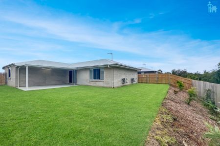 56 Girraween Way, - Photo 4
