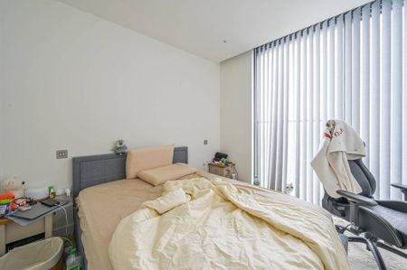 3 bedroom flat to rent - Photo 3