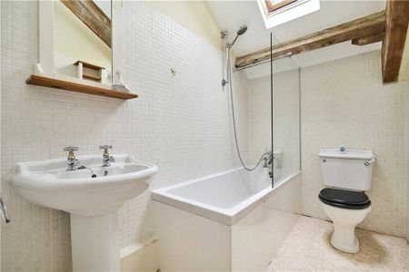 2 bedroom penthouse to rent - Photo 4