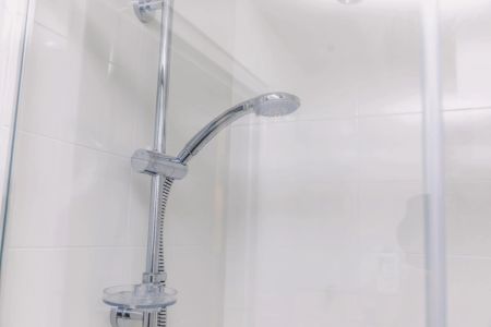 Deluxe Plus En Suite - Photo 4