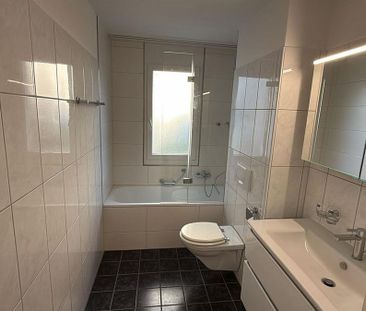 Parterrewohnung mit grossem Sitzplatz an ruhiger Lage - Photo 3