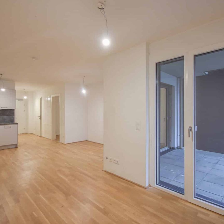 Schöne 3-Zimmer-Wohnung mit Loggia nahe U1 - Foto 1