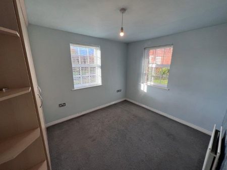 Whitworth Avenue, Hinckley - Photo 3