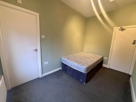 Victoria Road (room 3), Morley, Leeds - Photo 4