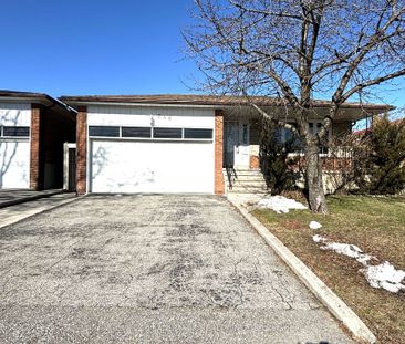 Detached Home For Lease | E8137028 - Photo 1