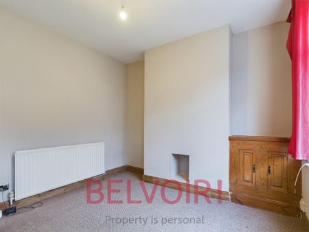 2 bedroom semi-detached house to rent - Photo 3